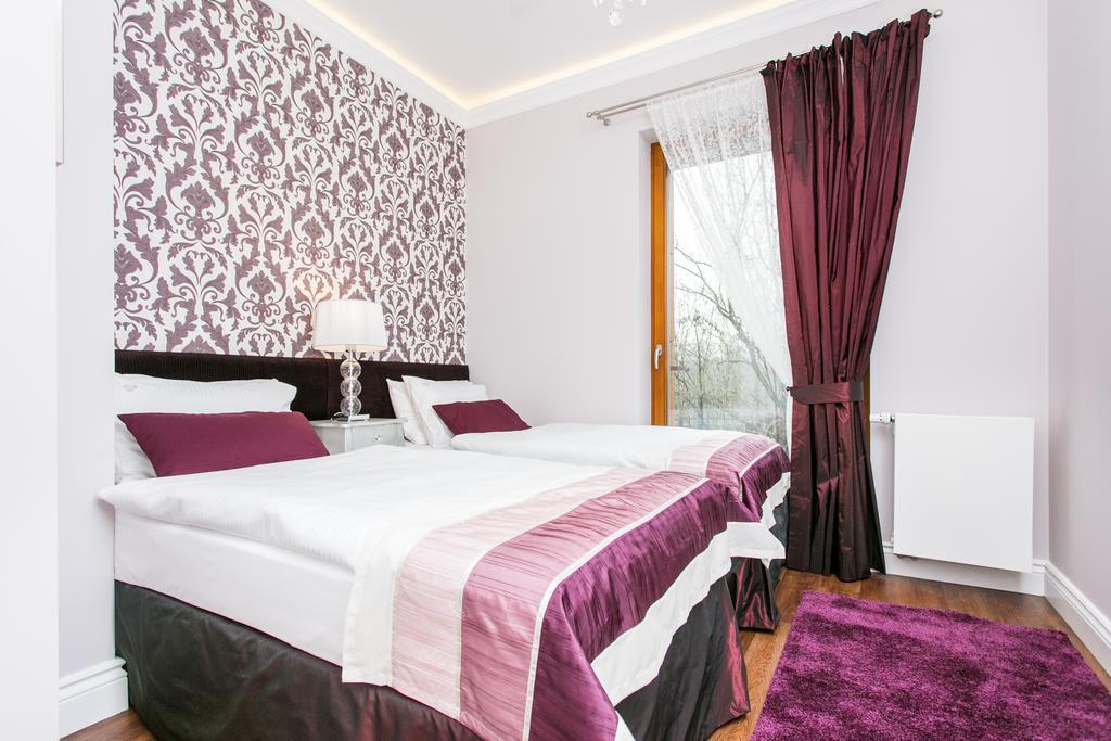 Executive 2-Bedroom Apartment Cracovia Habitación foto